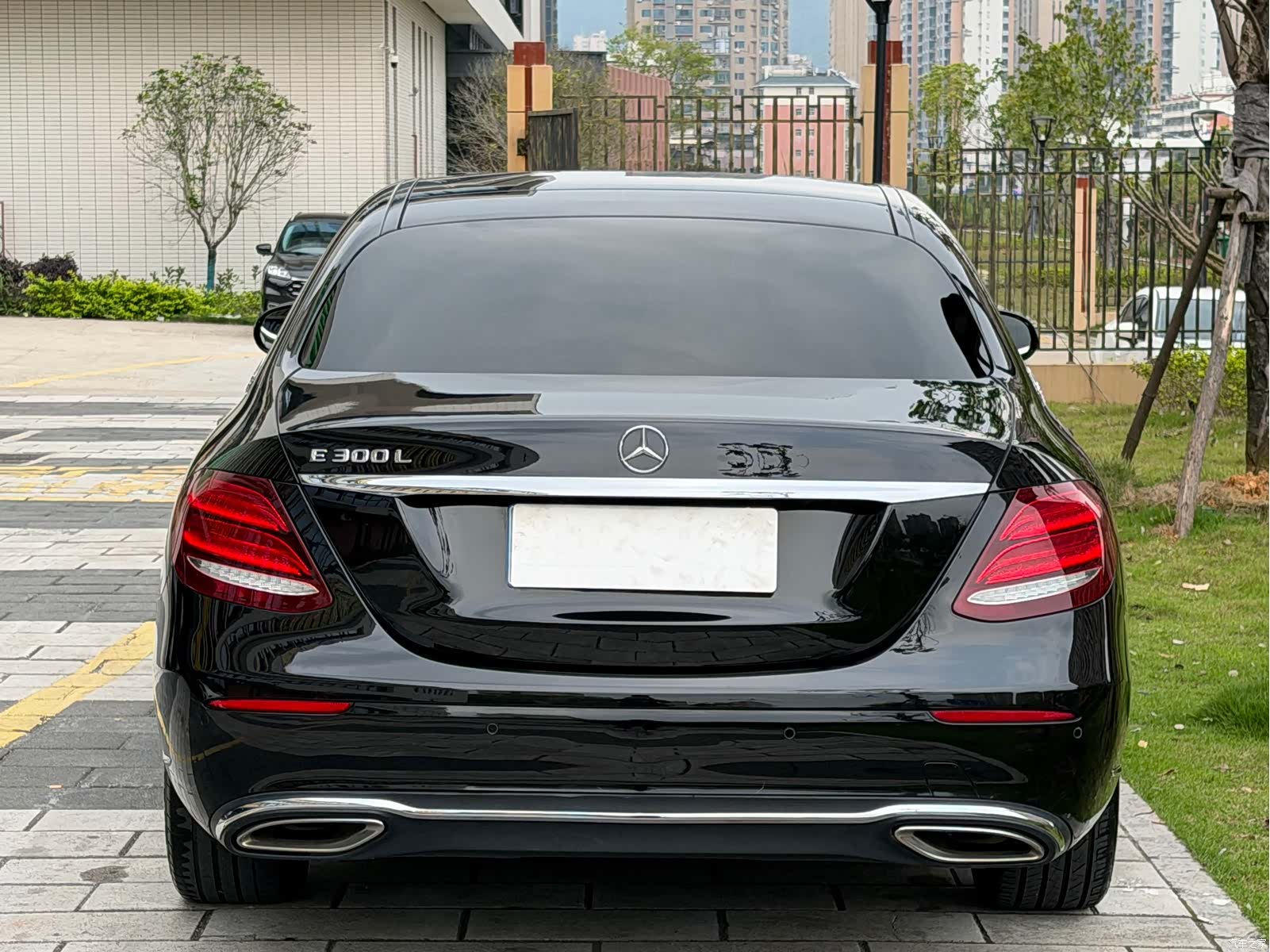 Mercedes-Benz E-Class, 2020 все фото