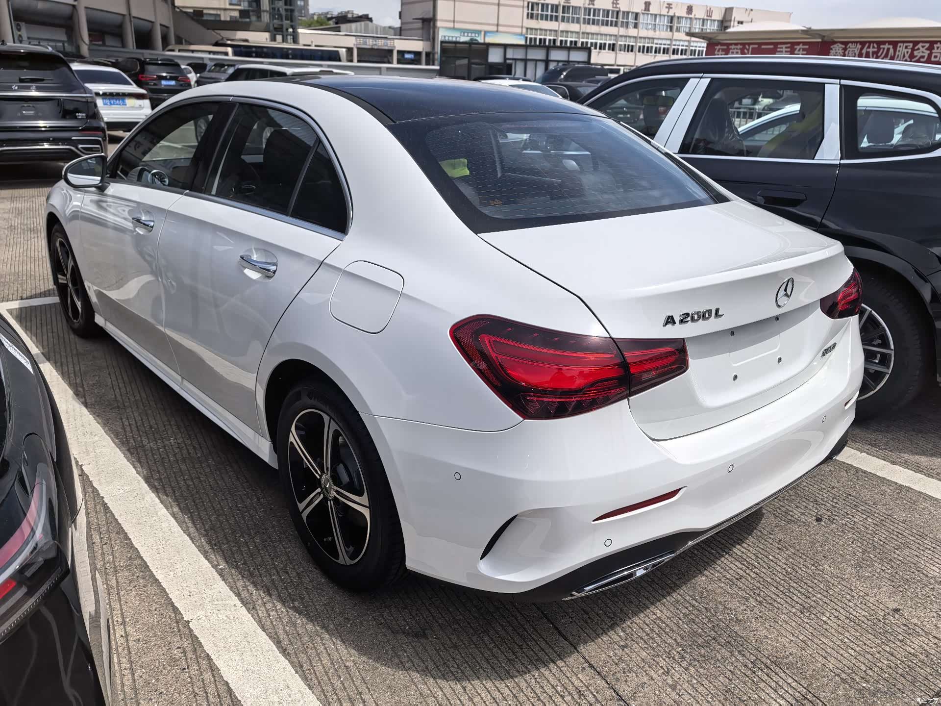 Mercedes-Benz A-Class, 2025 12