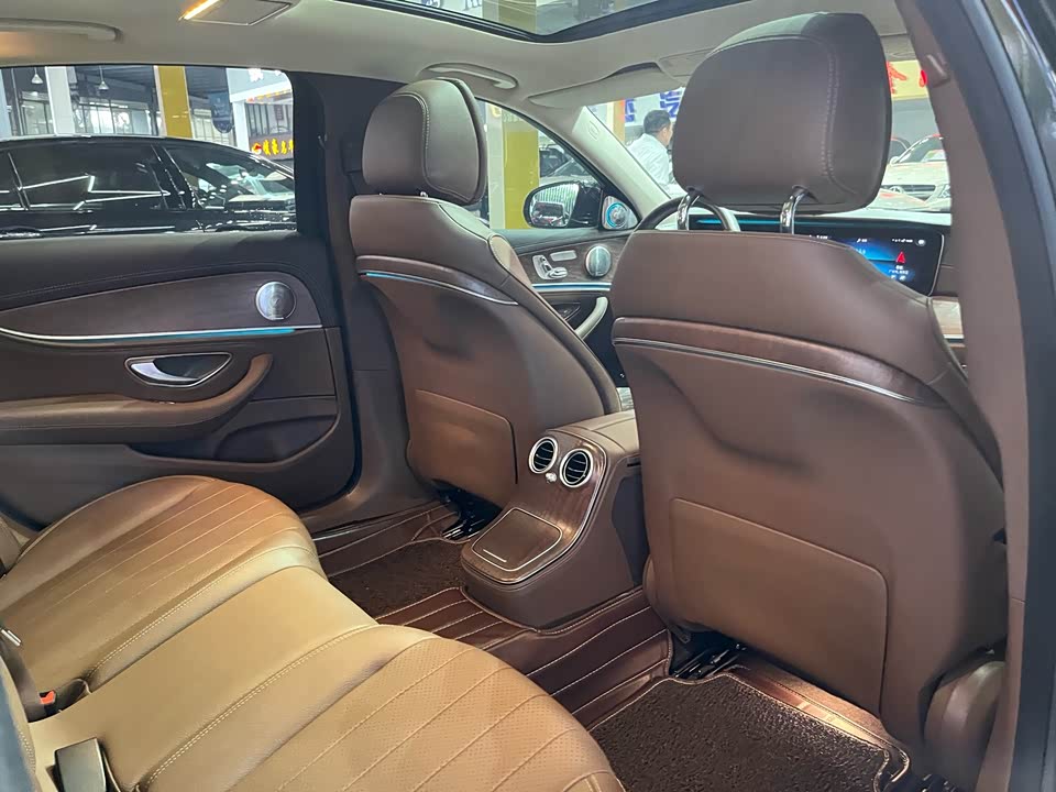 Mercedes-Benz E-class Mercedes-Benz E-class