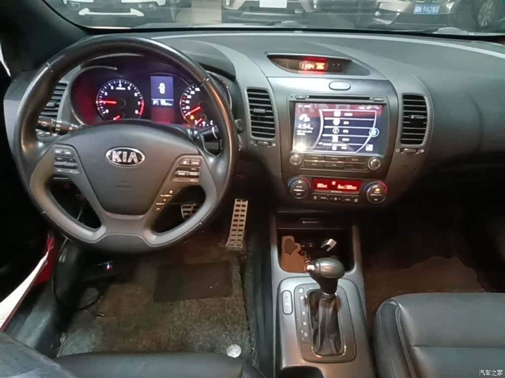 Kia IV, 2015 10