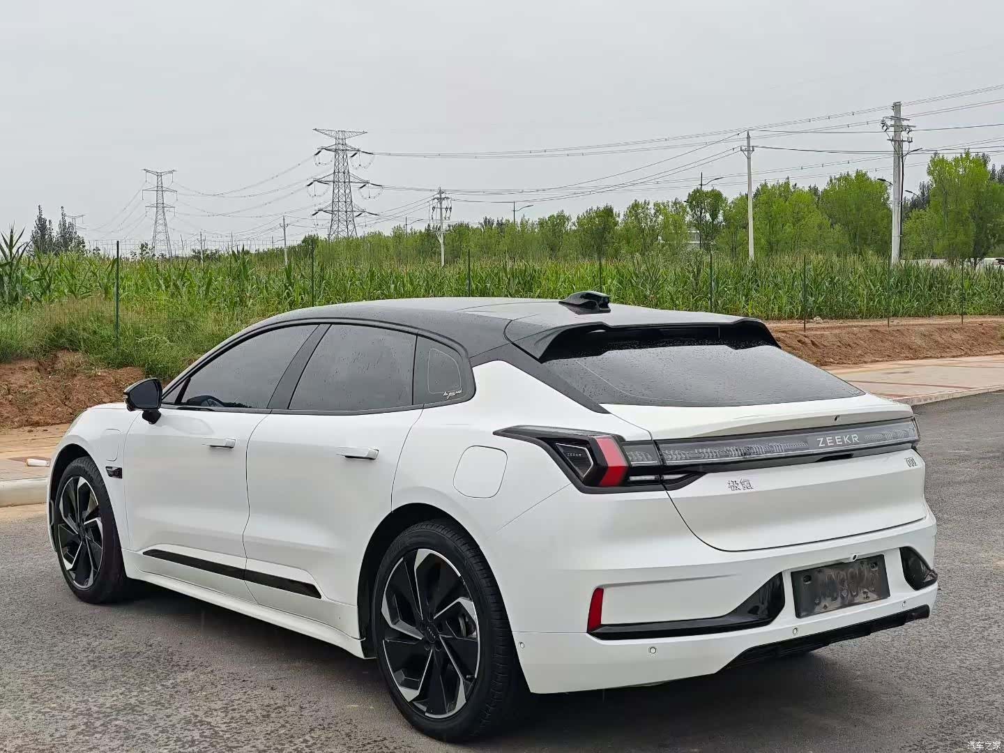 Zeekr 001, 2023 7