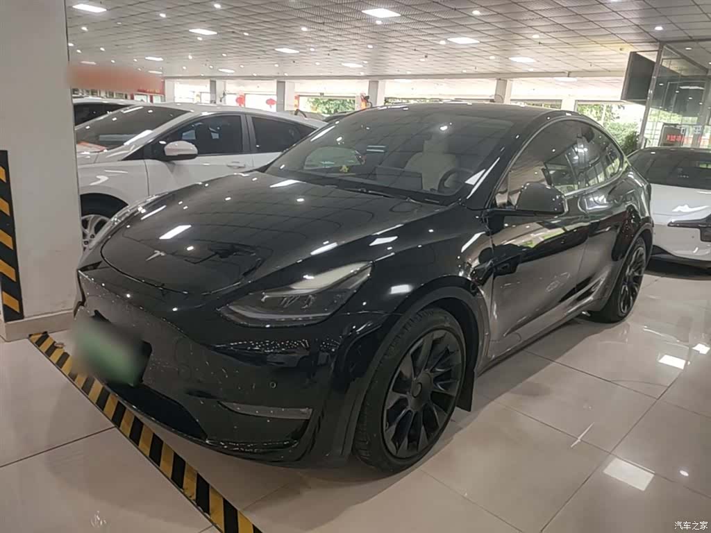 Tesla Model Y, 2021 2