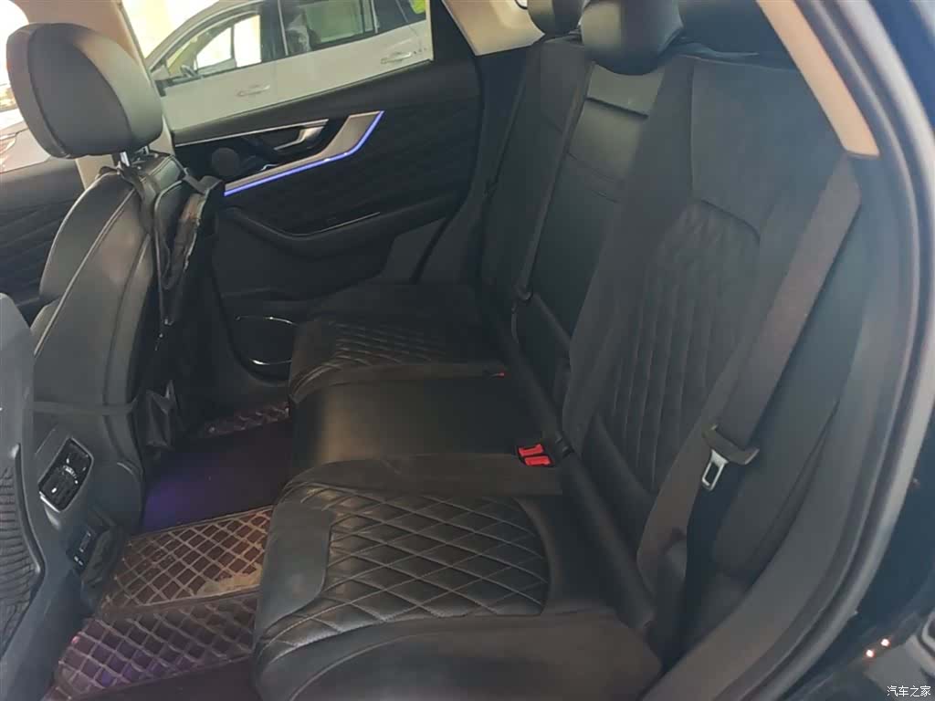 Hongqi HS5, 2021 24