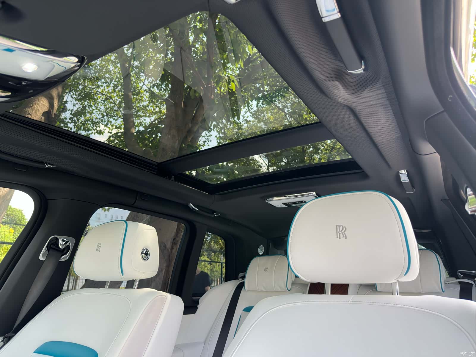 Rolls-Royce Cullinan, 2019 38