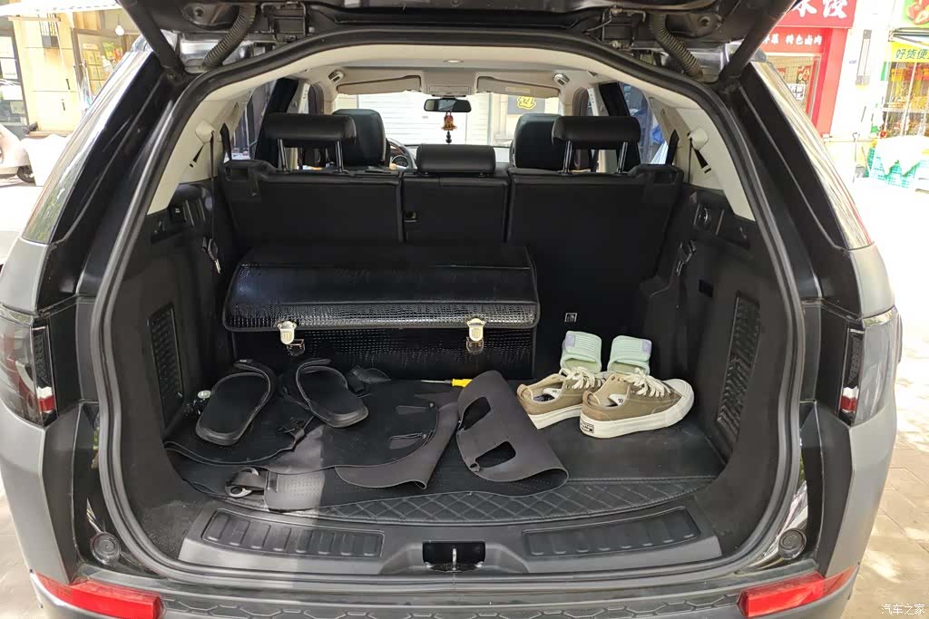 Land Rover Discovery, 2017 4