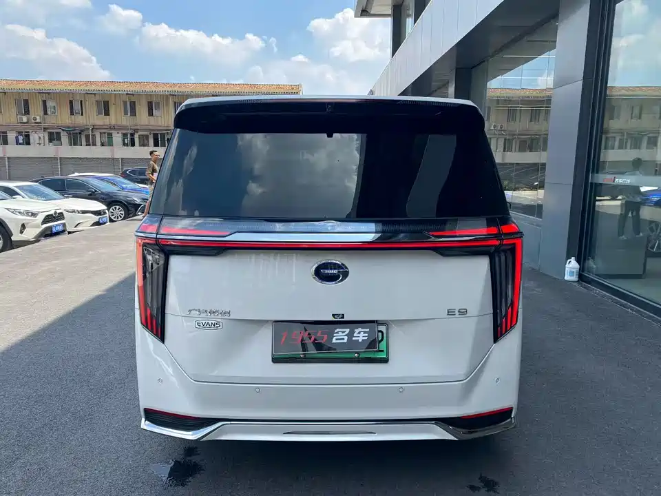 Trumpchi Trumpchi E9