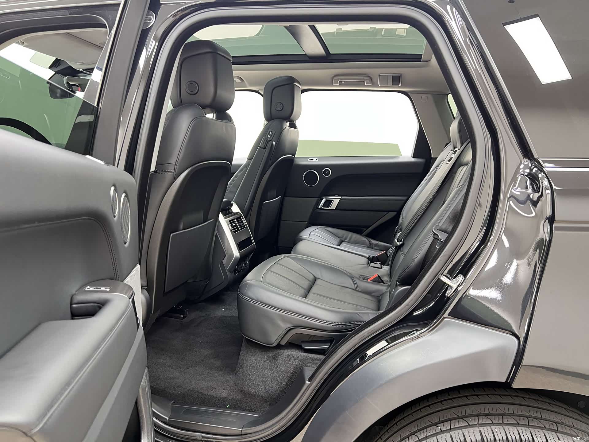 Land Rover Range Rover, 2020 18
