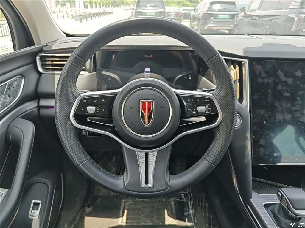 Hongqi HS7, 2024 11