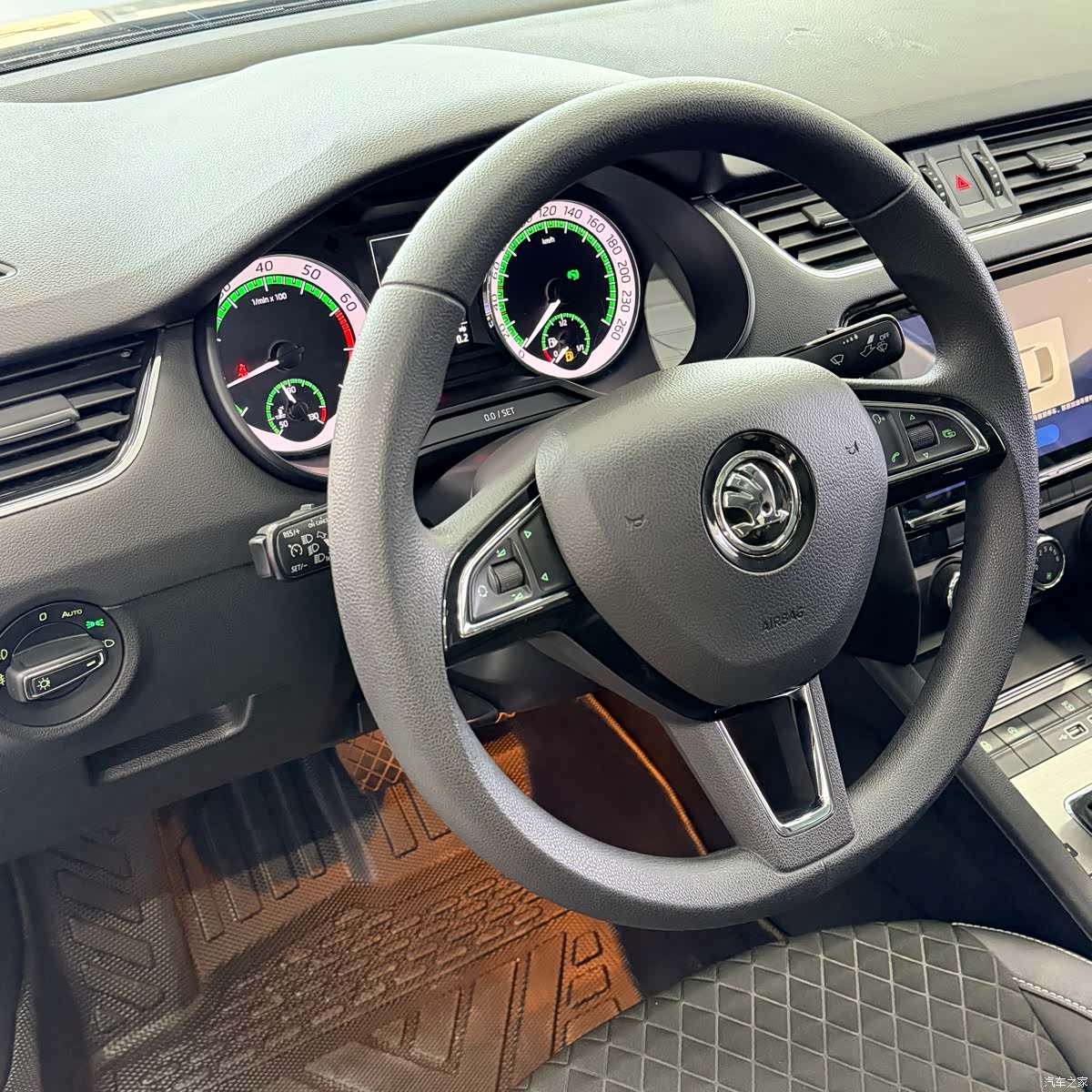 Skoda Octavia, 2019 16
