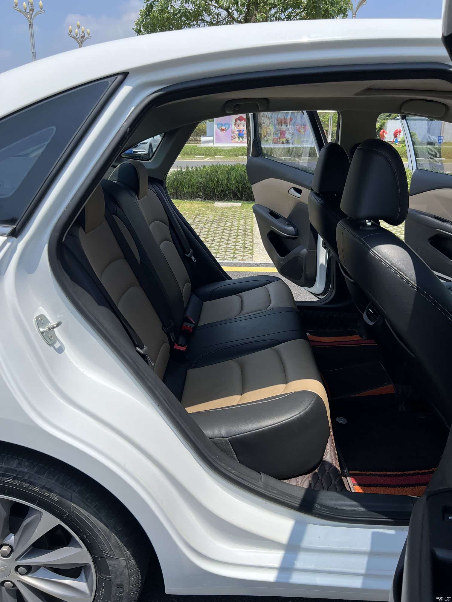 Chevrolet 320, 2021 10