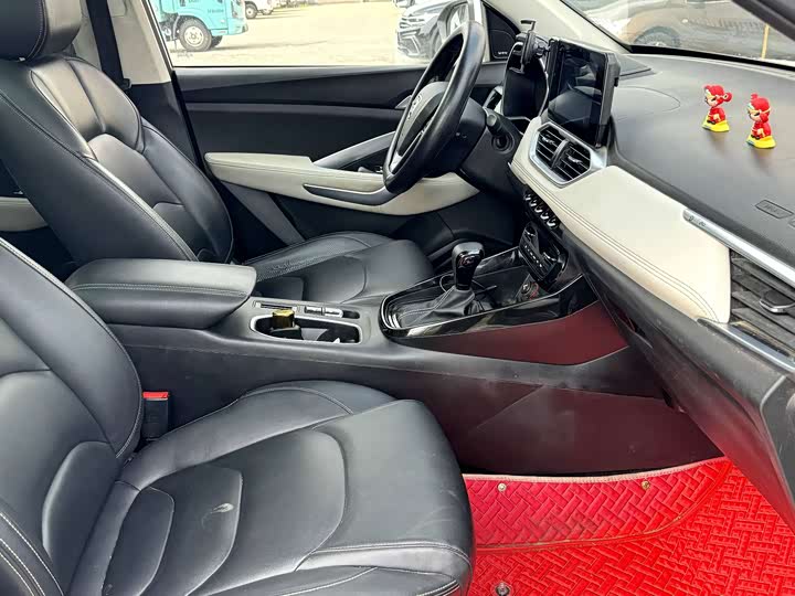 Baojun 530 2018 1.5T DCT Flagship guo V