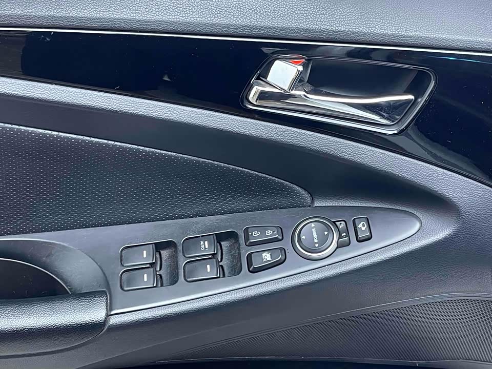 Hyundai Sonata Hyundai Sonata