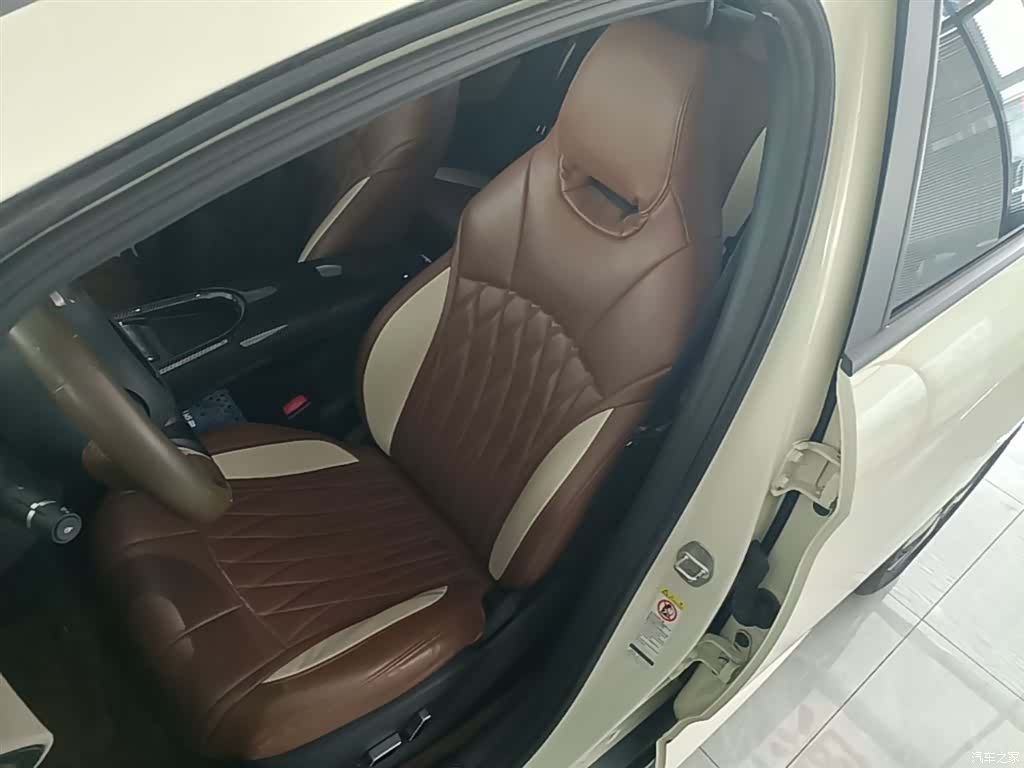 BYD Dolphin, 2024 15