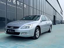 �Ÿ� 2006�� 2.0L ���ʰ�