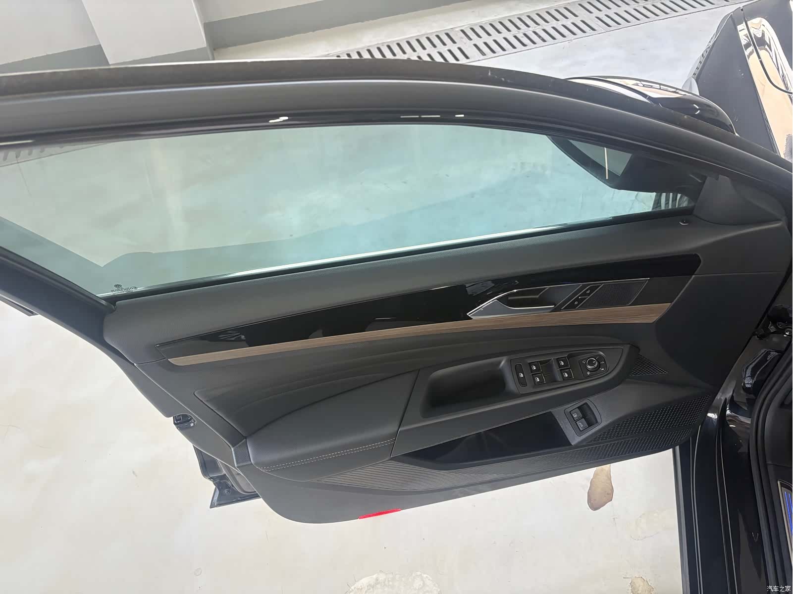 Volkswagen Passat, 2020 13