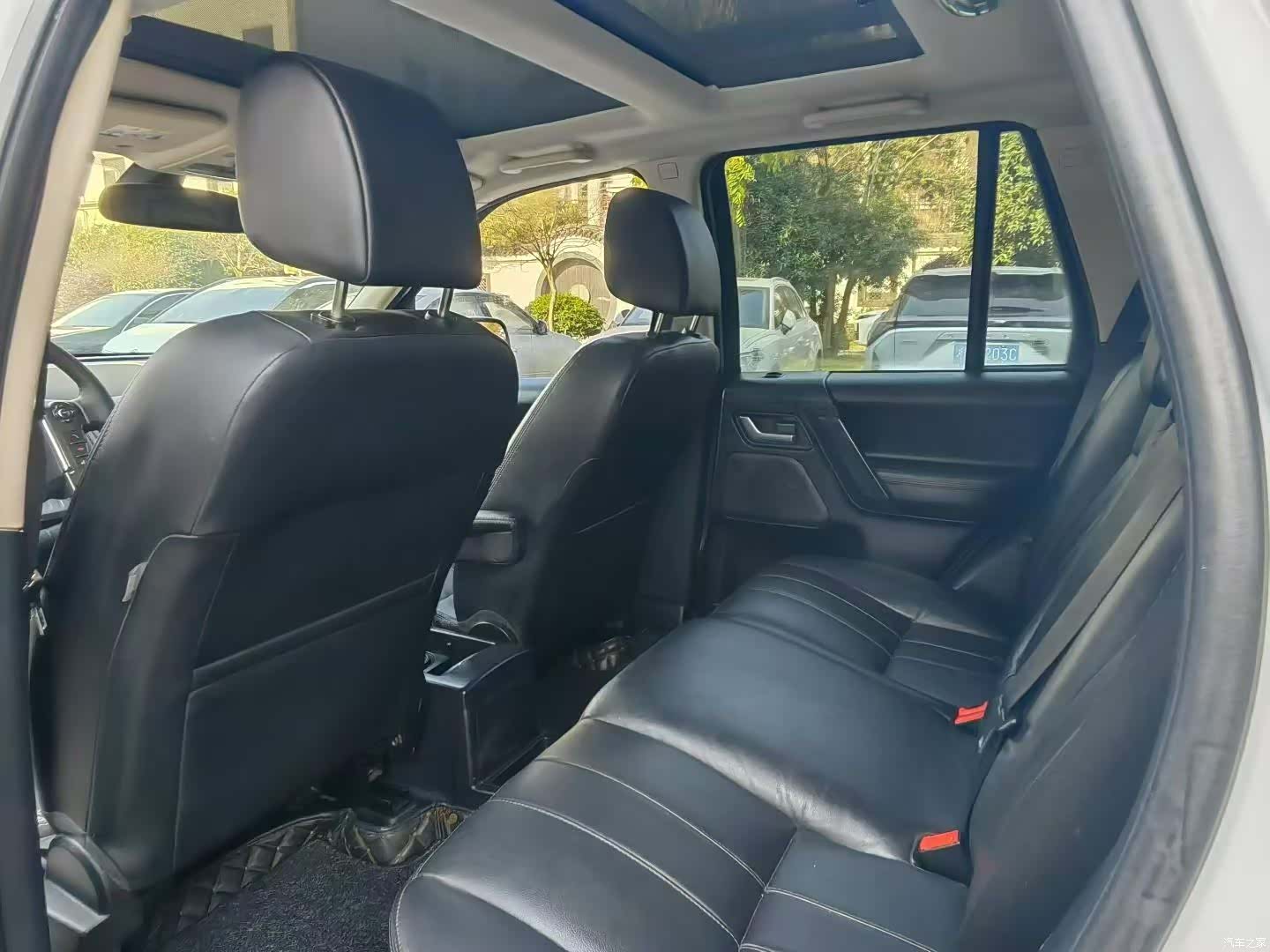 Land Rover SD4, 2013 8