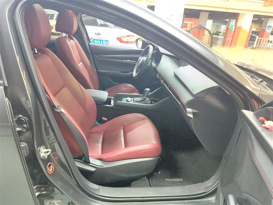 Mazda 3 Angkesaila Mazda 3 Angkesaila