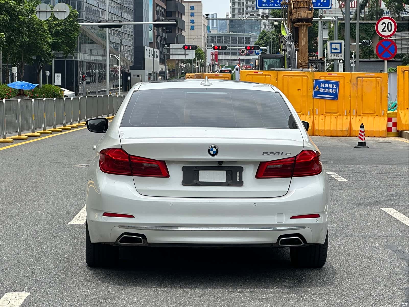 BMW 5 Series, 2020 все фото