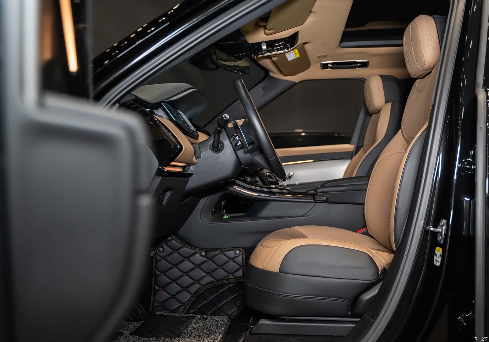 Land Rover Range Rover, 2023 19