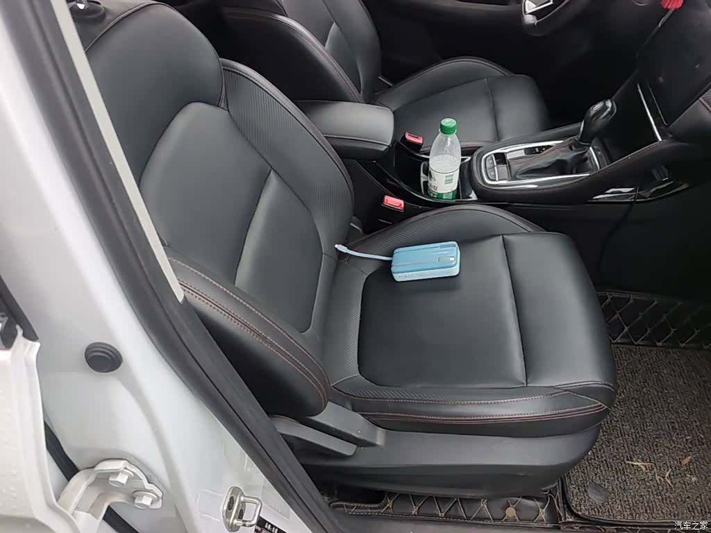 MG ZS, 2019 25