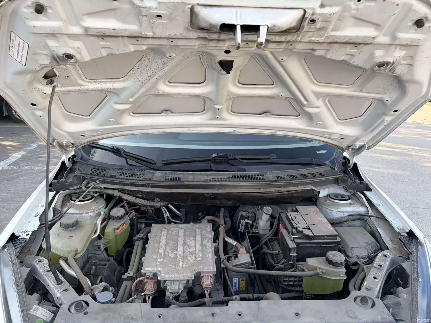 DongFeng E70, 2021 12