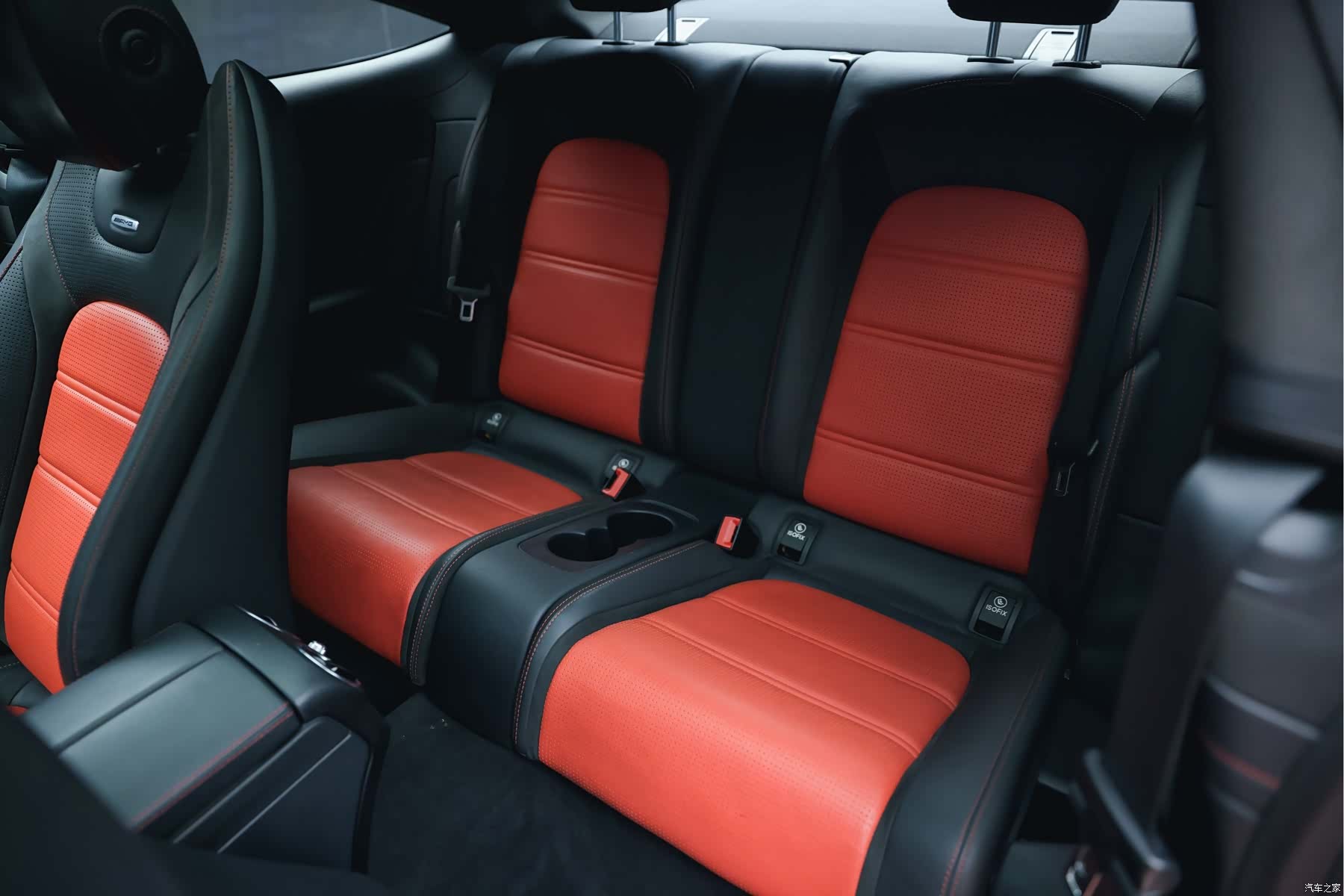 Mercedes-Benz C-Class, 2018 17