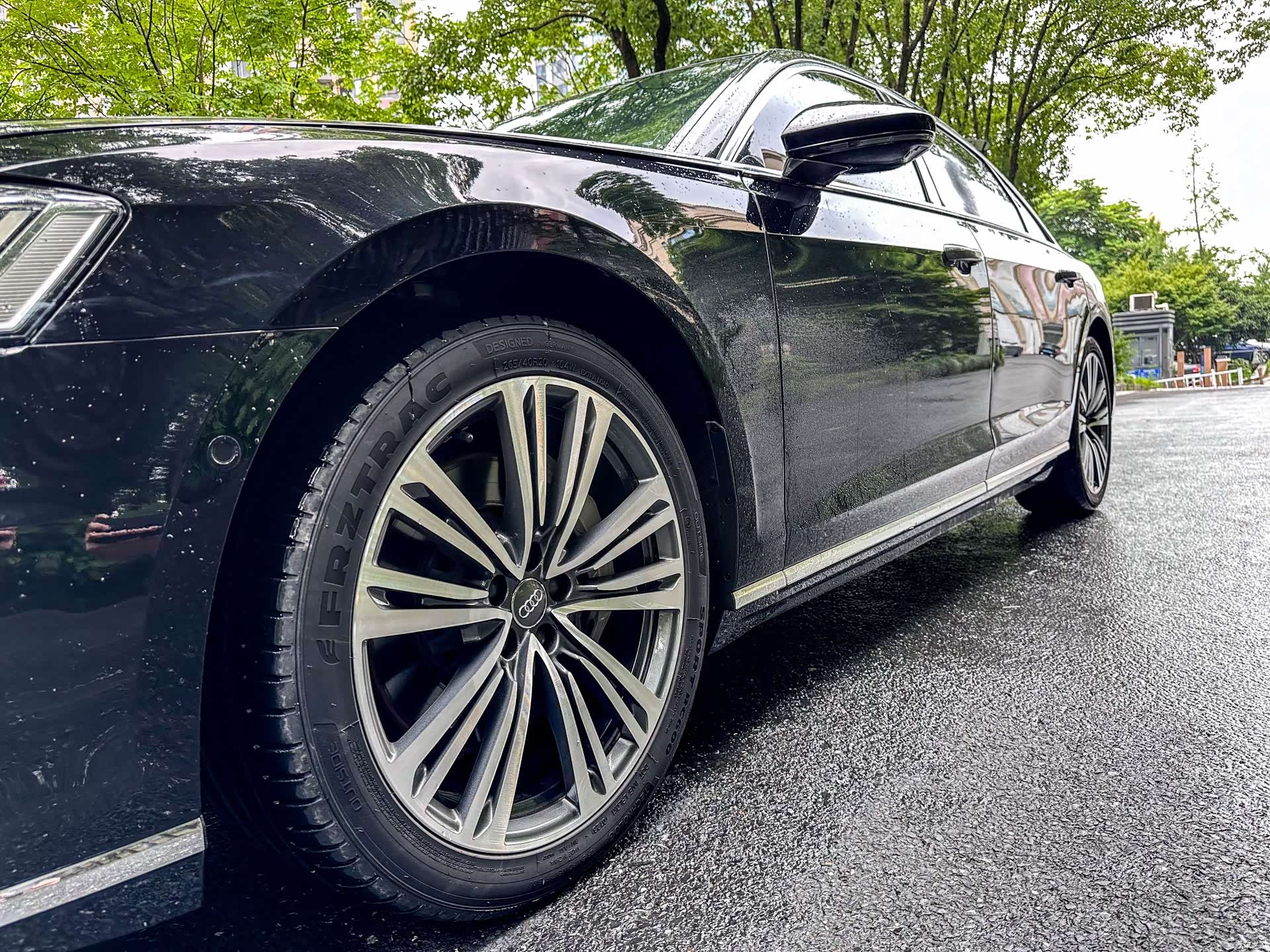 Audi A8L, 2020 все фото