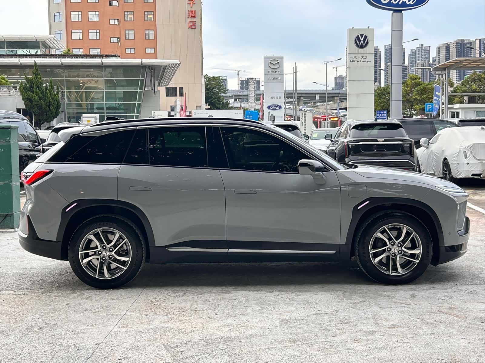 NIO ES6, 2020 4