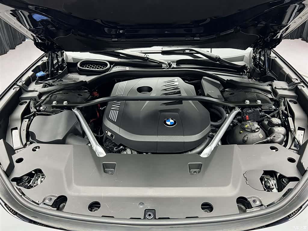 BMW 7 Series, 2025 10