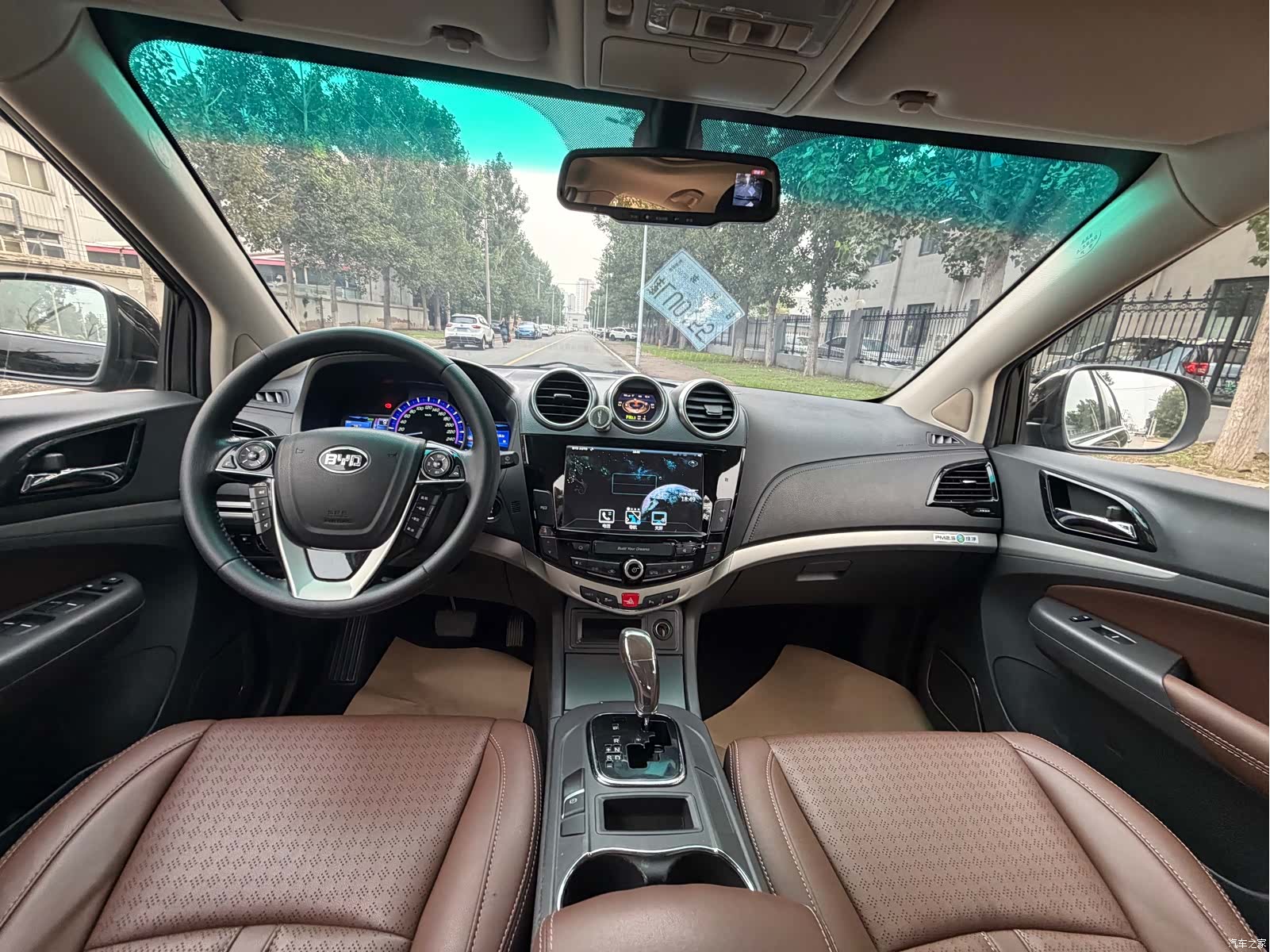 BYD S7, 2015 4