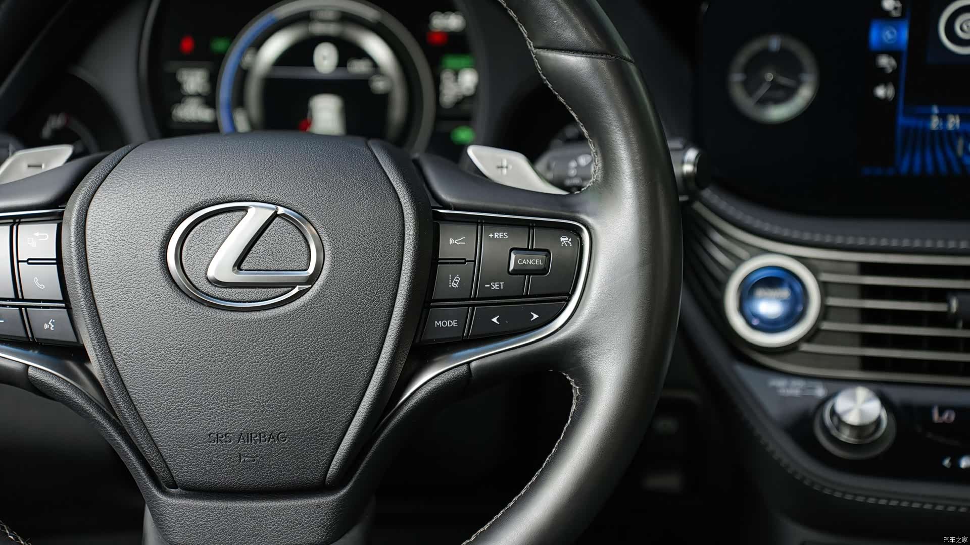 Lexus LS, 2021 20