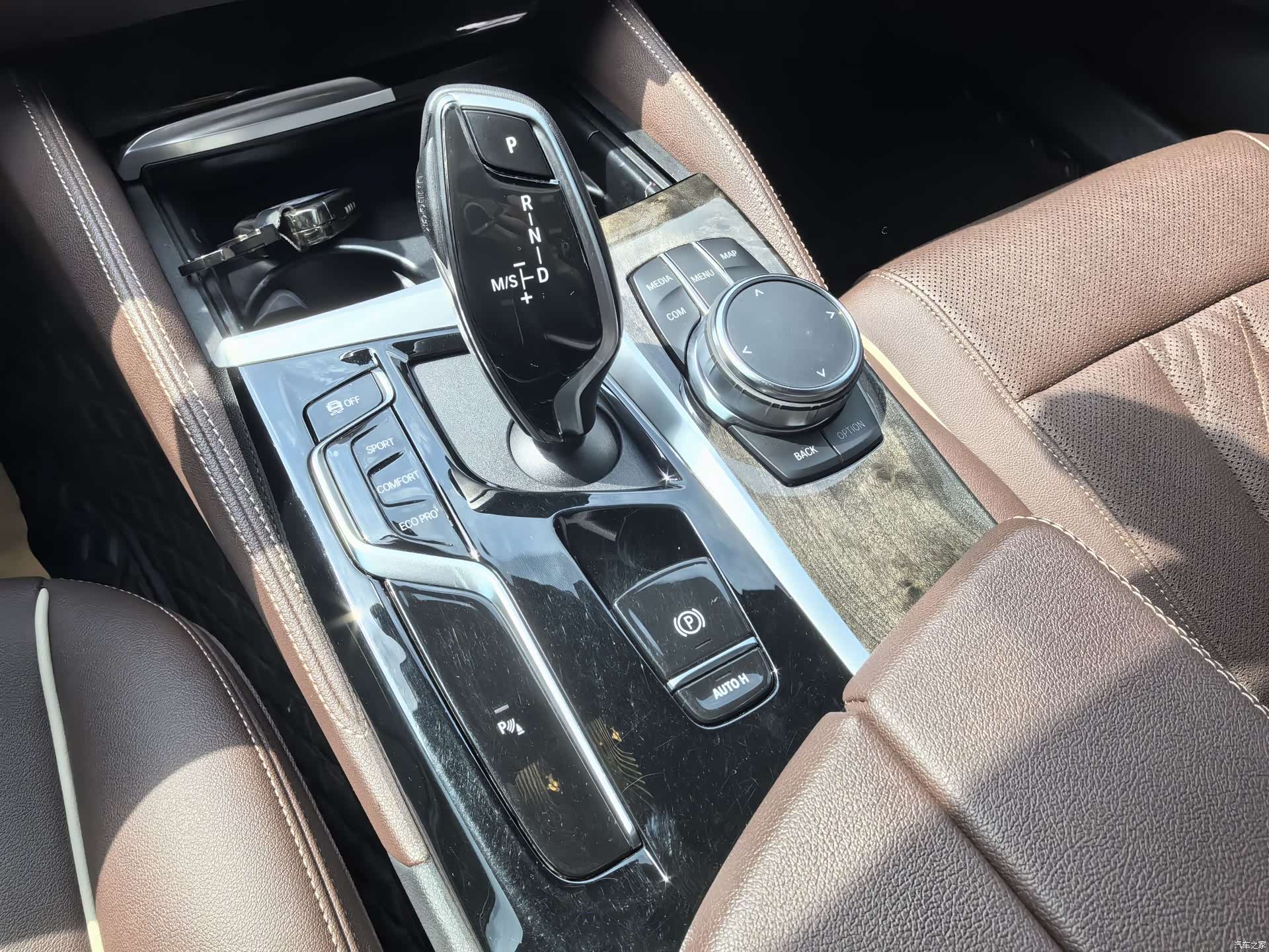 BMW 5 Series, 2023 9