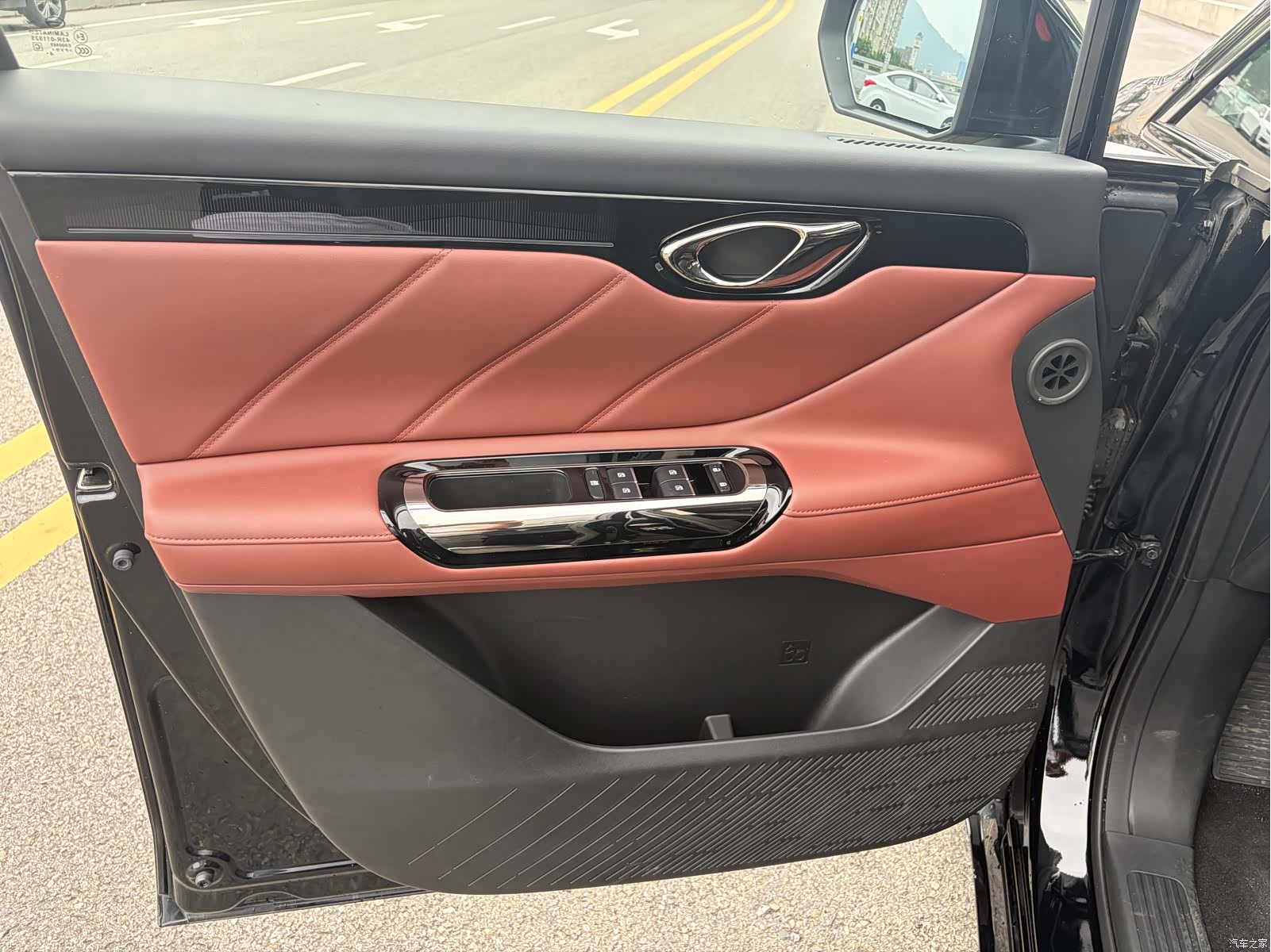 Trumpchi E8, 2025 все фото