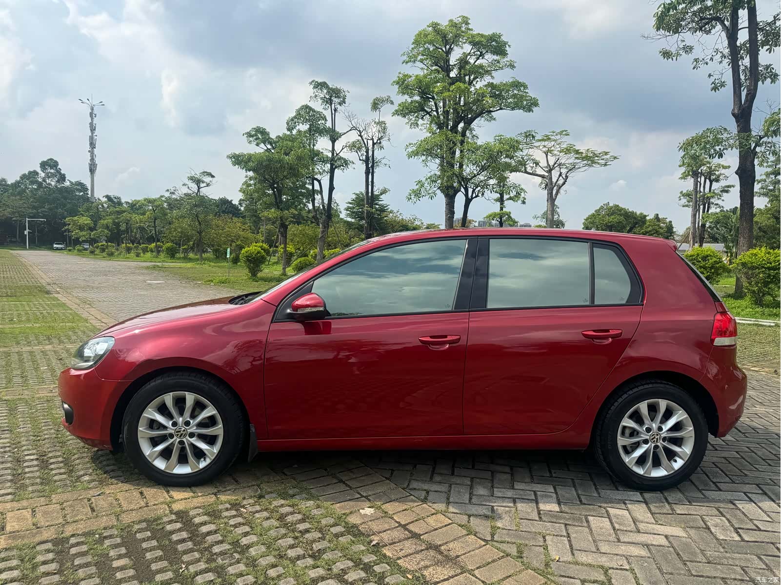 Volkswagen Golf, 2011 4