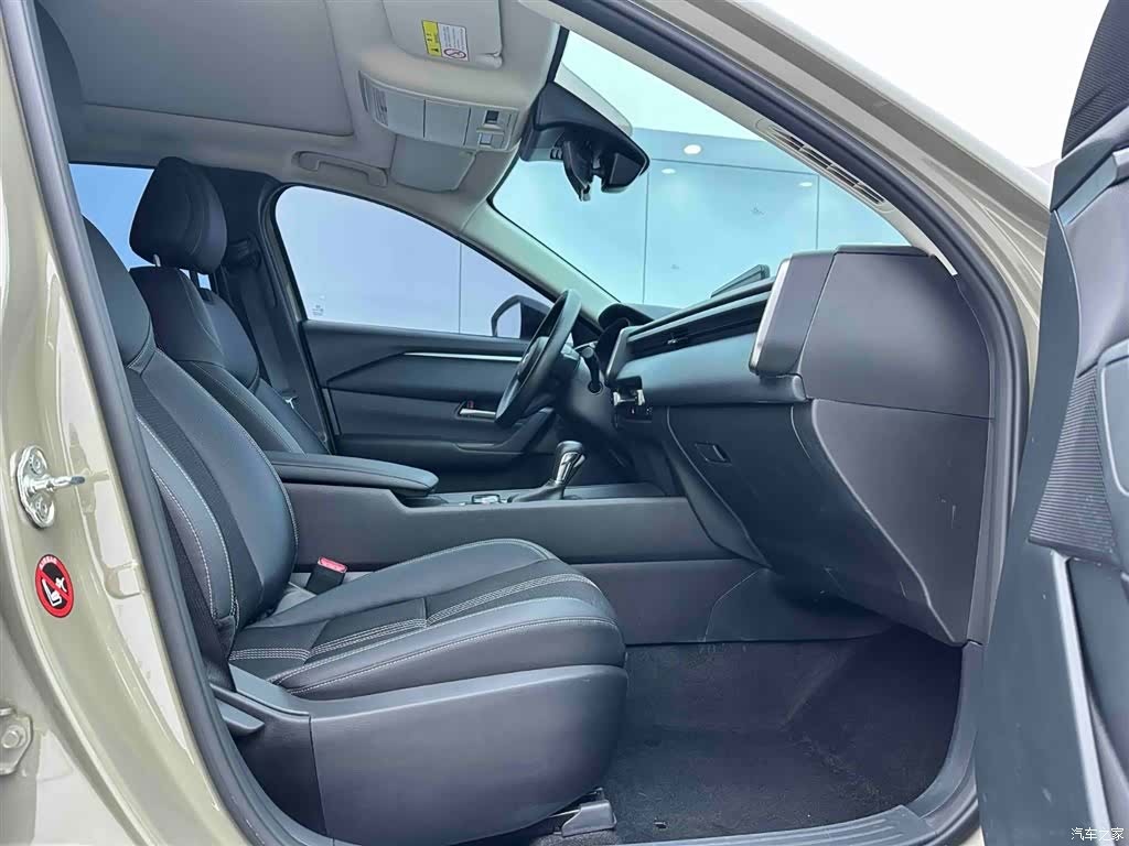 Mazda CX-50, 2023 22