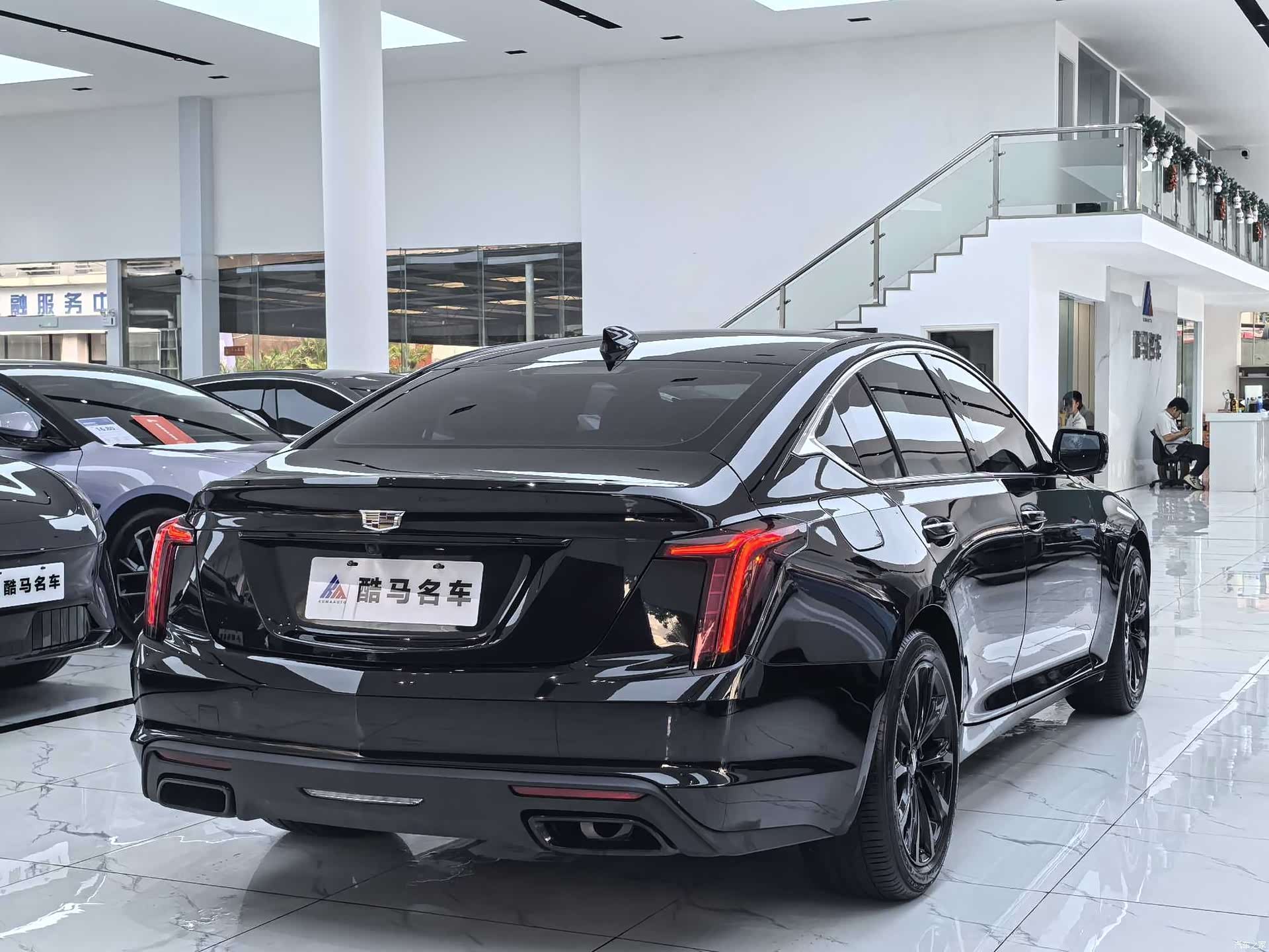 Cadillac CT5, 2023 14