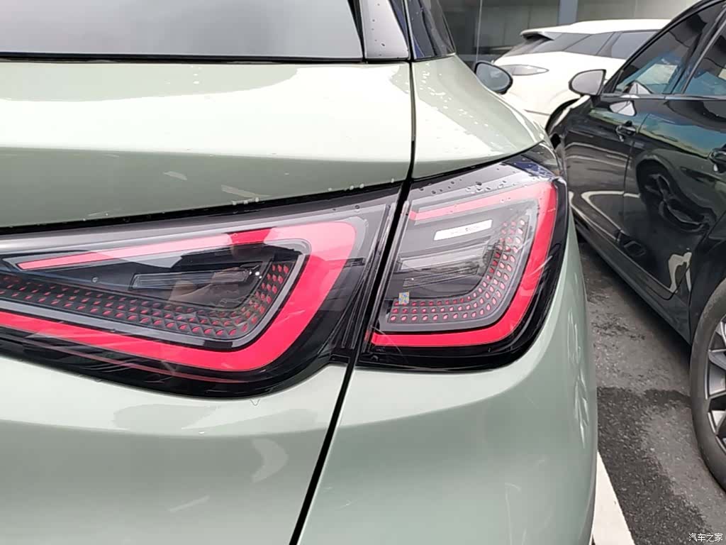 BYD Seal, 2025 8