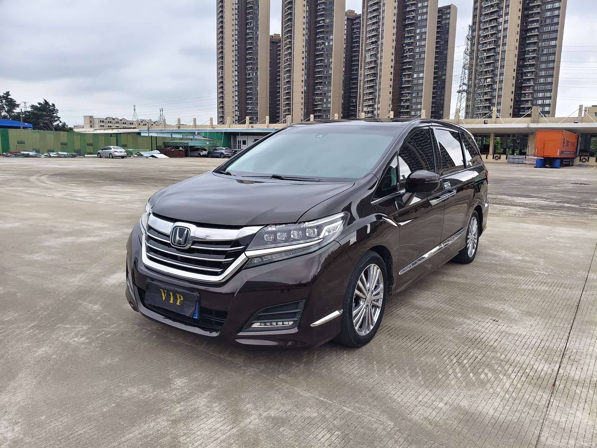 Honda Elysion, 2017 1