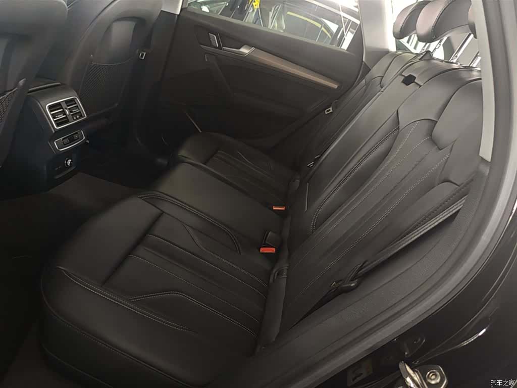 Audi Q5L, 2024 17