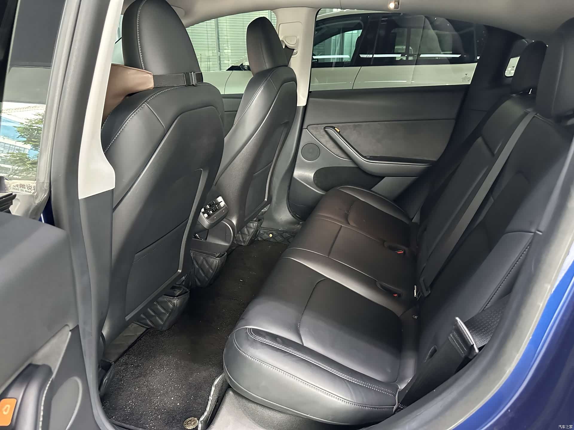 Tesla Model Y, 2022 8