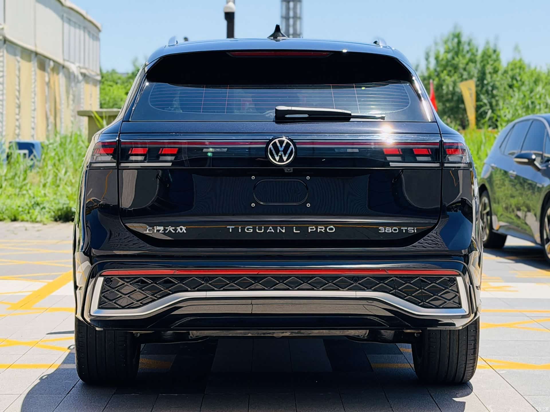Volkswagen Tiguan L, 2026 все фото