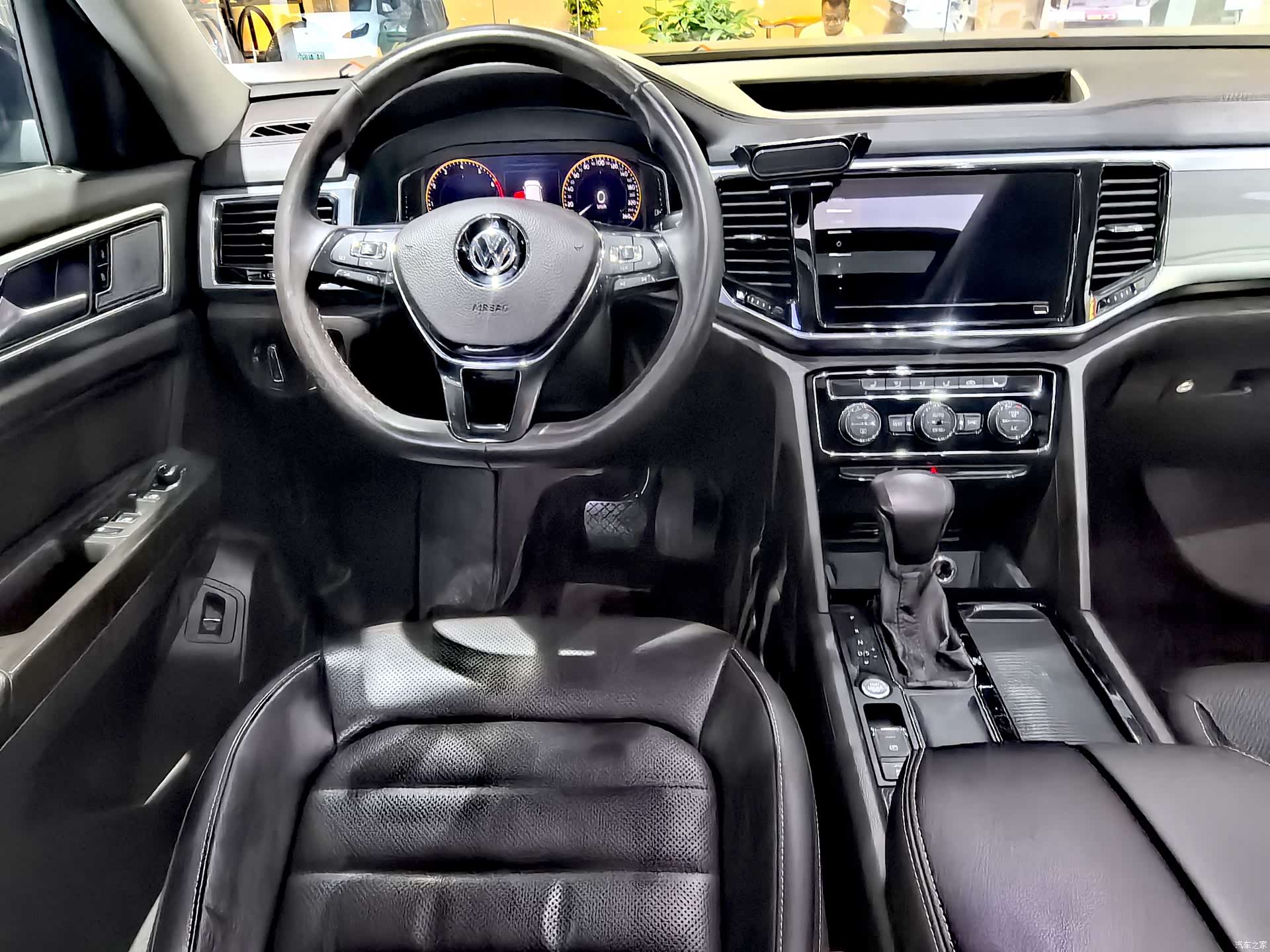 Volkswagen Teramont, 2020 13