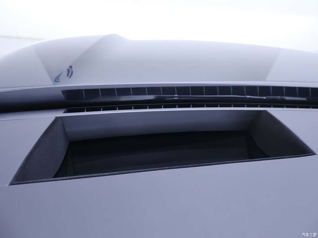 NIO ES8, 2026 28
