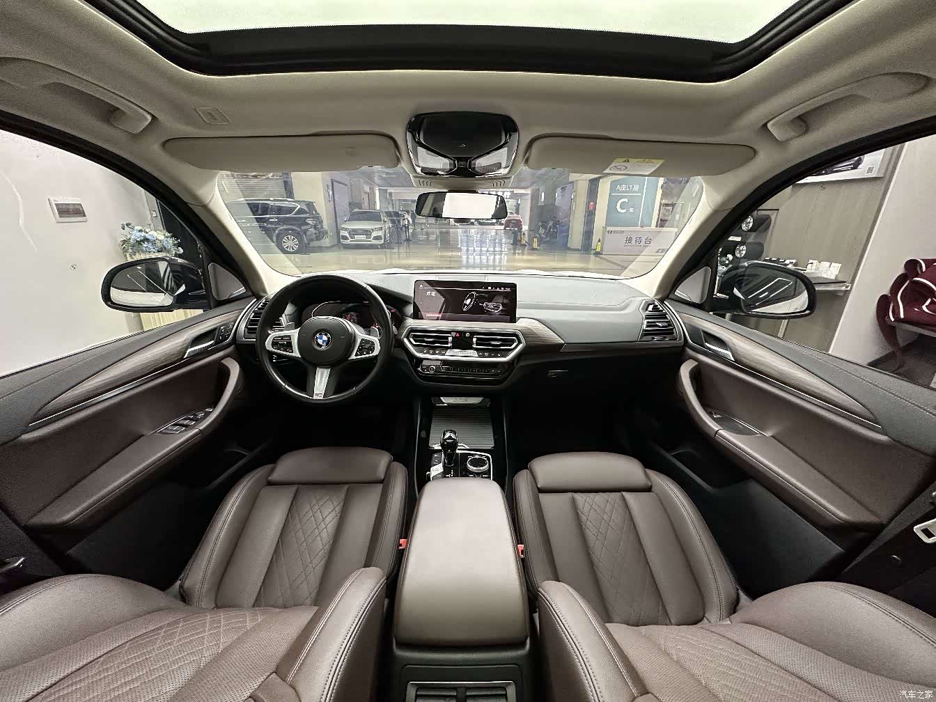 BMW X3, 2022 9