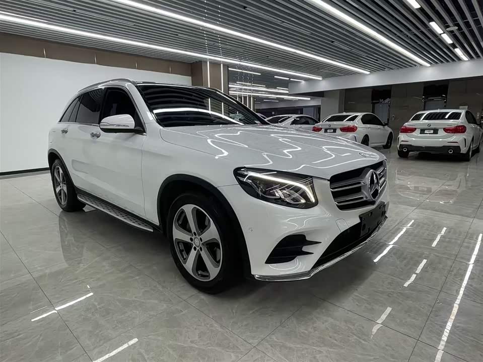 Mercedes-Benz GLC Mercedes-Benz GLC