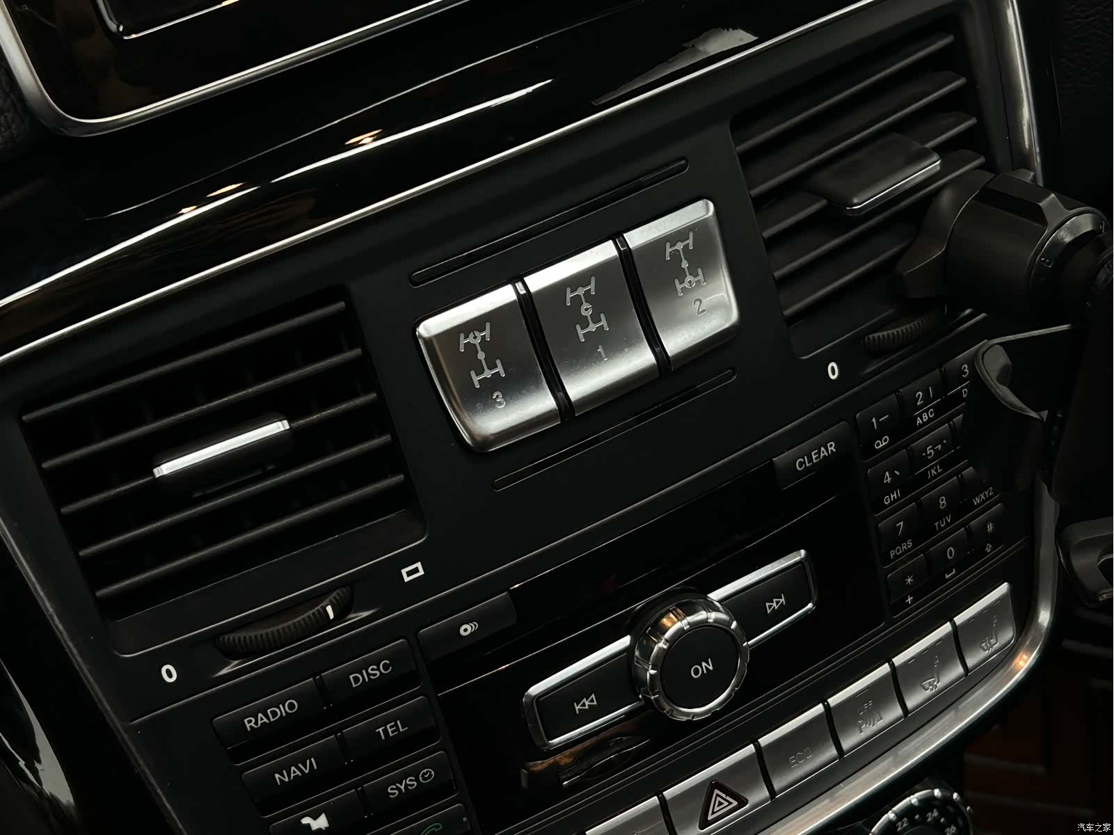 Mercedes-Benz G-Class, 2016 10