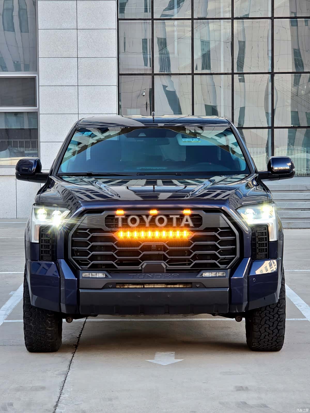 Toyota Tundra, 2022 2