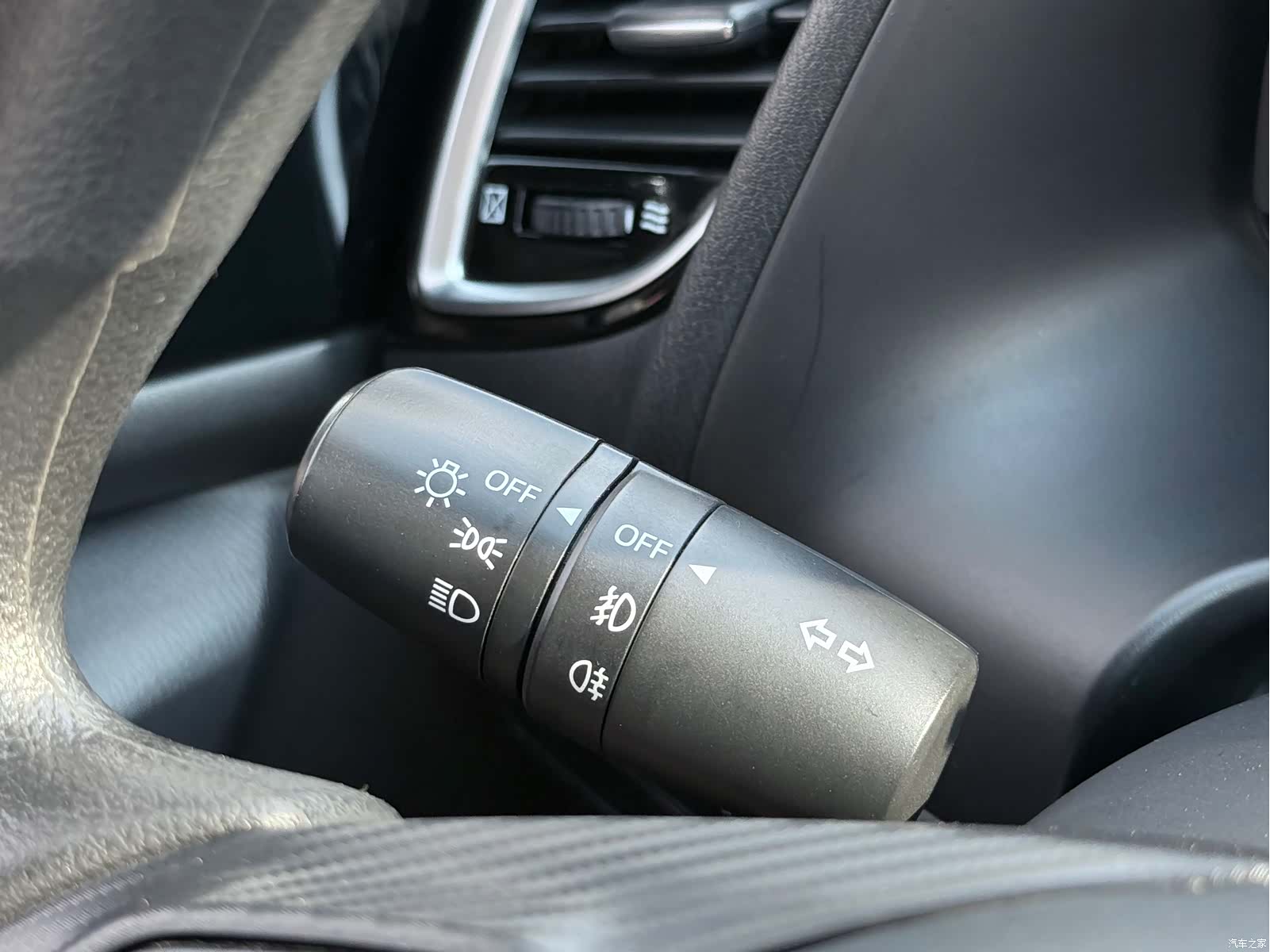 Mazda Mazda3, 2016 15
