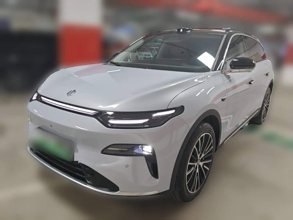 Leapmotor C11