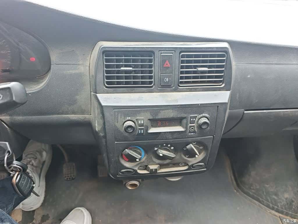 Wuling L3C, 2016 20